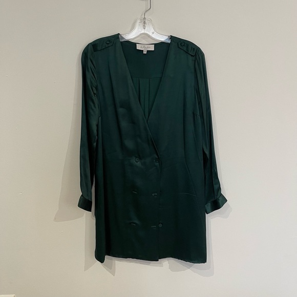 L’Academie Cadet Dress - Picture 4 of 9